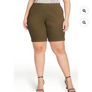 Realsize Women’s Olive 11” Pull-on Shorts Size XL (16-18) NEW